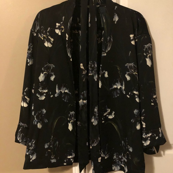 H&M orchidea satin kimono - Picture 1 of 5